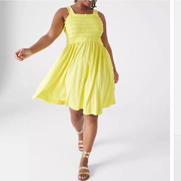 NWT Lane Bryant Yellow Smocked Bodice Sundress Size 22/24 - Picture 1 of 6